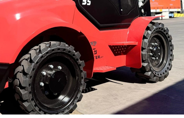 forklift lastiği